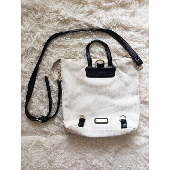 Steve Madden Black and White Convertible Backpack Crossbody Shoulder Purse - Picture 5 of 12